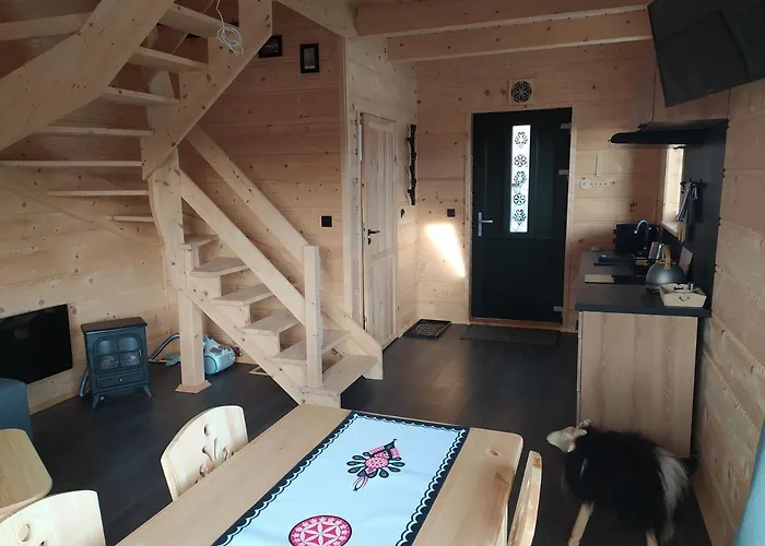 W Tatrach - Osada Ostrysz *